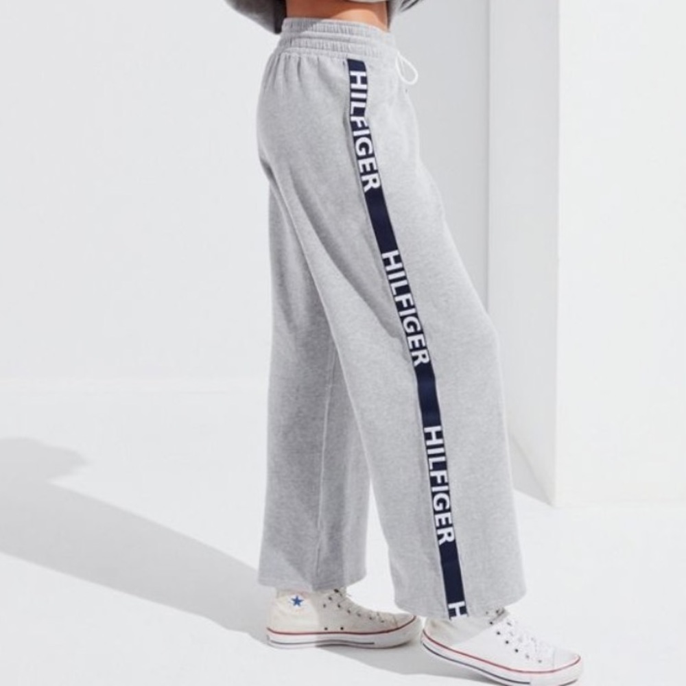 Tommy Hilfiger X UO Logo Tape Track Pant